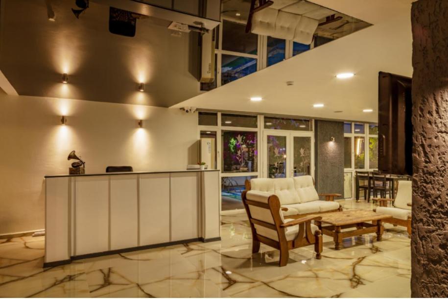 Serenity Lara Hotel Анталия Екстериор снимка
